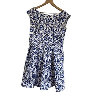 Closet Blue and White Sleeveless Deep-V Back Summer Spring Dress Size 14